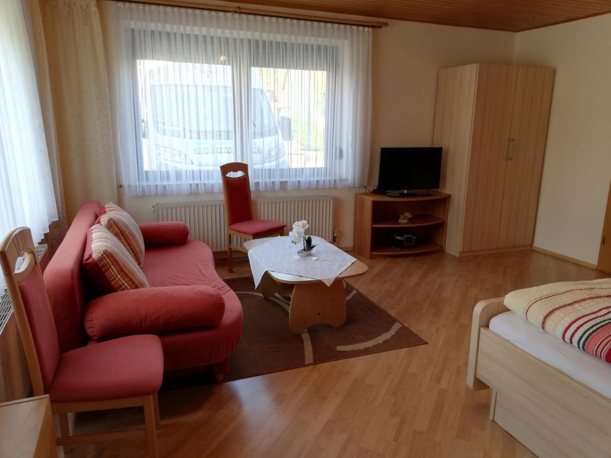 Am Waldrand Spreewald Hotel บวร์ก ภายนอก รูปภาพ