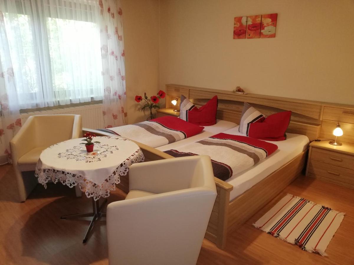 Am Waldrand Spreewald Hotel บวร์ก ภายนอก รูปภาพ