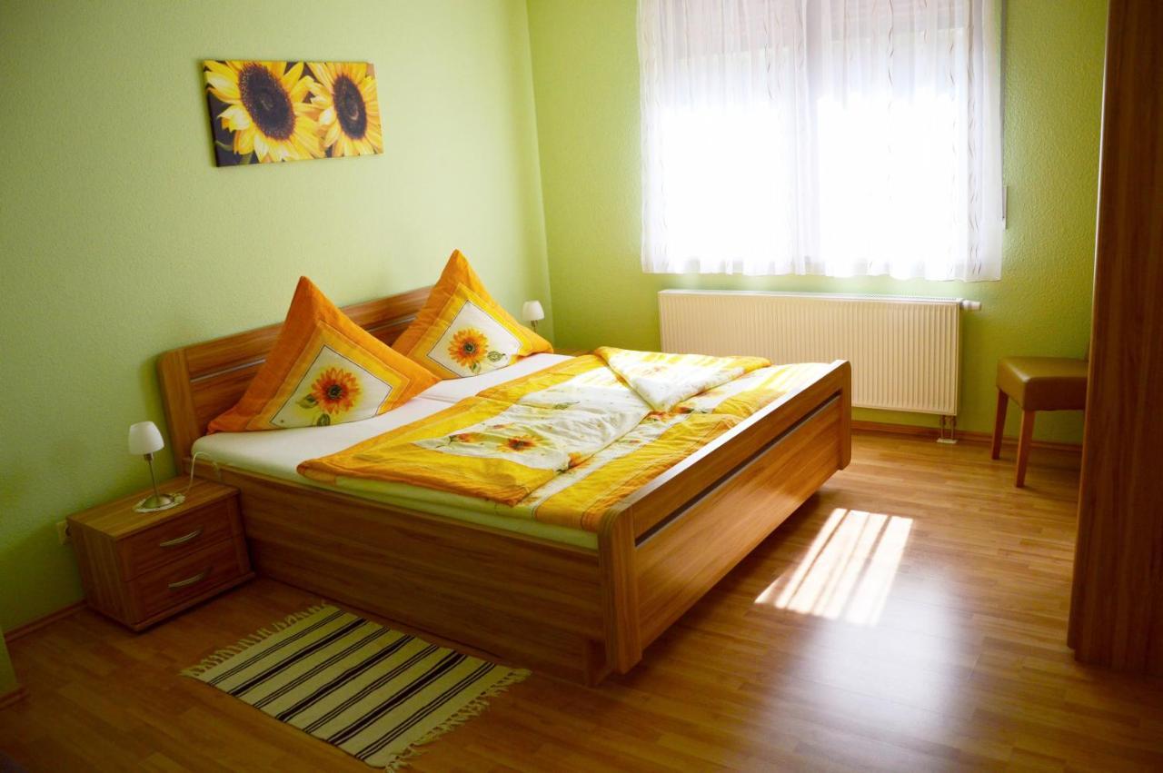 Am Waldrand Spreewald Hotel บวร์ก ภายนอก รูปภาพ